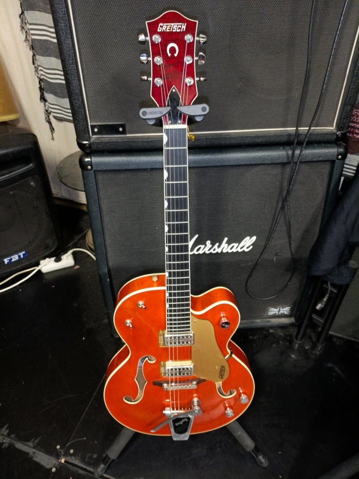 Gretsch 6120 madre in japan de segunda mano · Foto 1 de 9 · Navarra · 2100 €