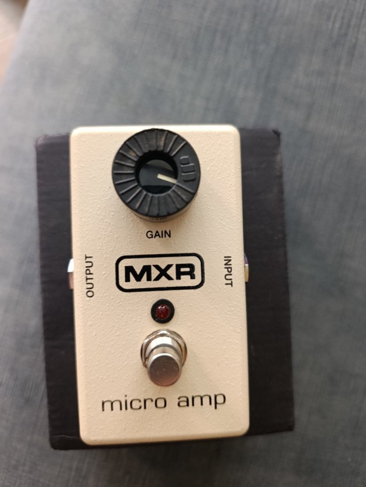 MXR Microamp m133 de segunda mano · Foto 1 de 5 · Badajoz · 80 €
