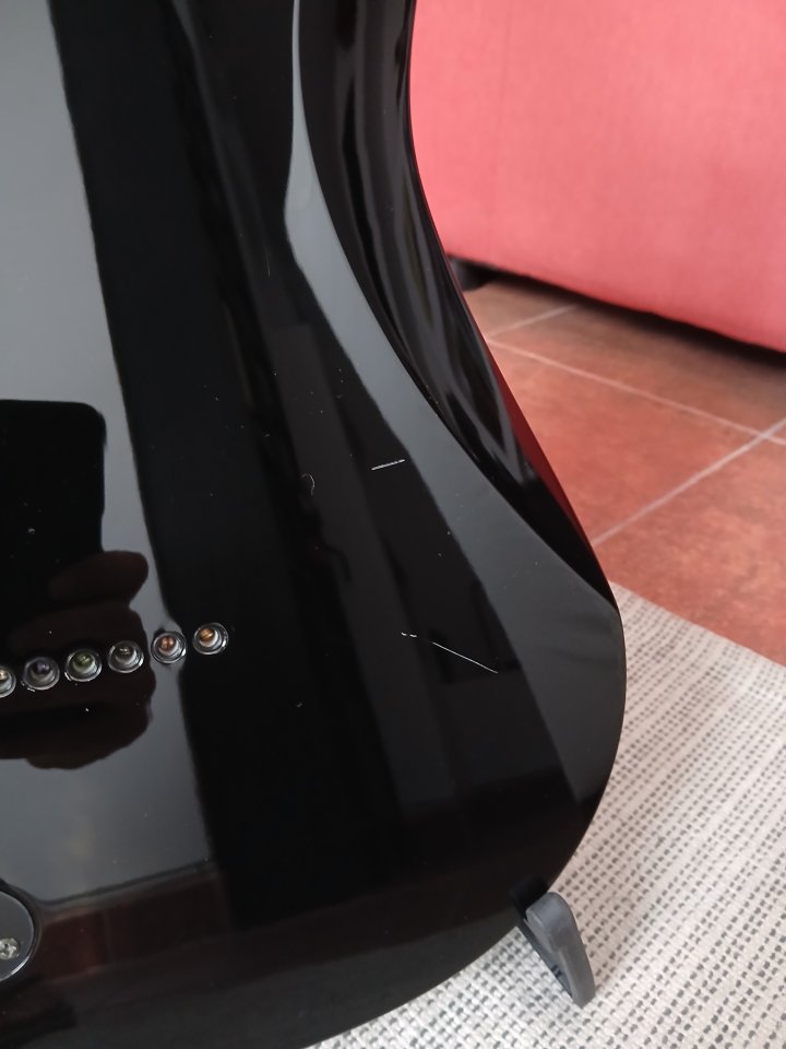 Ibanez RGT6EXFX de segunda mano · Foto 5 de 7 · Sevilla · 480 €