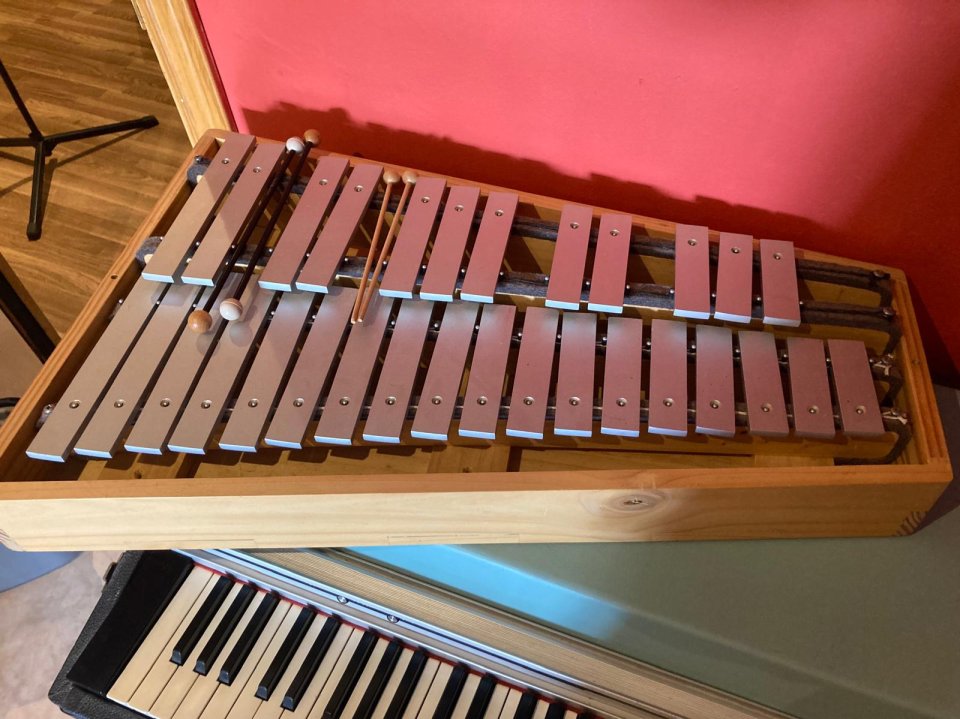 Glockenspiel Hecho a Mano de segunda mano · Foto 1 de 4 · Barcelona · 360 €