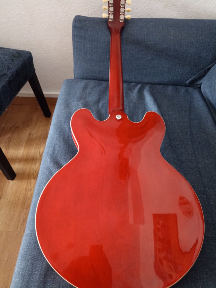 Gibson ES-335 DOT 60 cherry de segunda mano · Foto 5 de 8 · Madrid · 2500 €