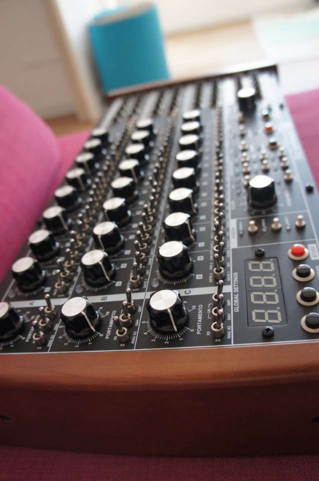 Secuenciador GRP R24