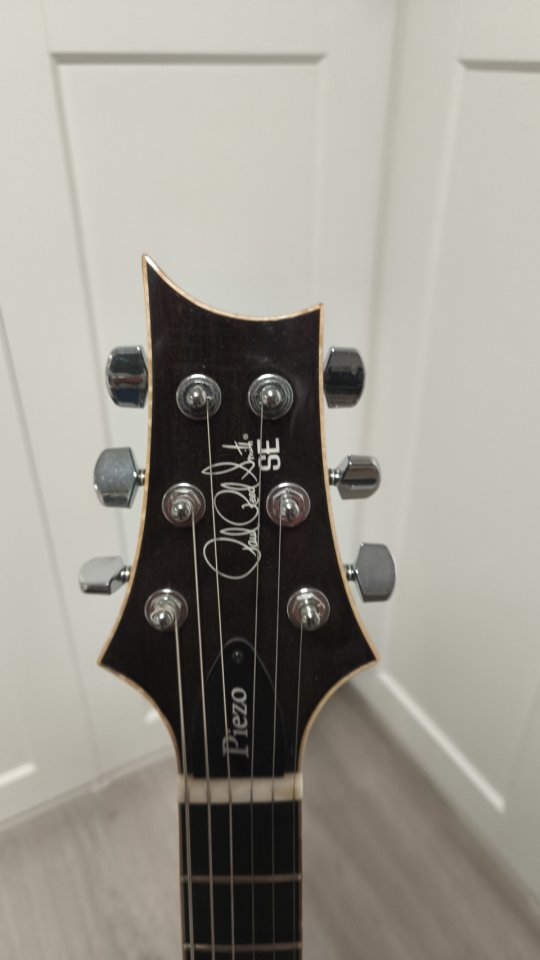 PRS SE Hollowbody II Piezo de segunda mano · Foto 2 de 7 · Ciudad Real · 1150 €