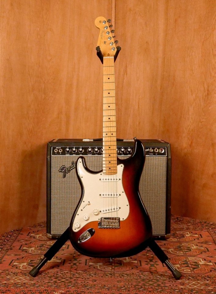 Fender stratocaster american standard zurdo de segunda mano · Foto 4 de 6 · Madrid
