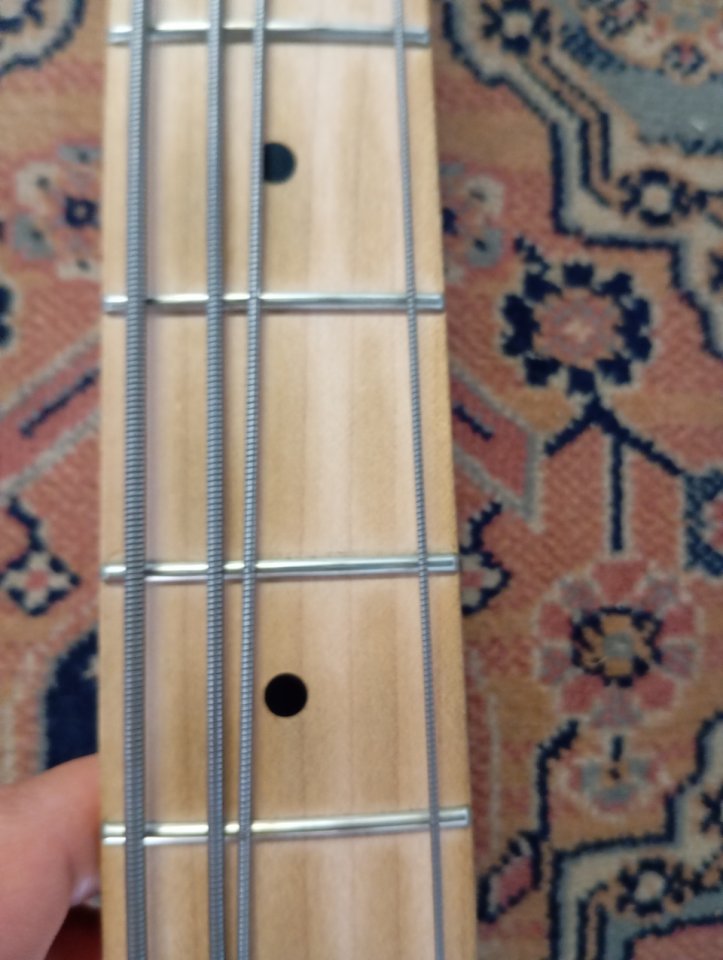 Squier Sonic Precision EMG de segunda mano · Foto 3 de 9 · Barcelona · 260 €
