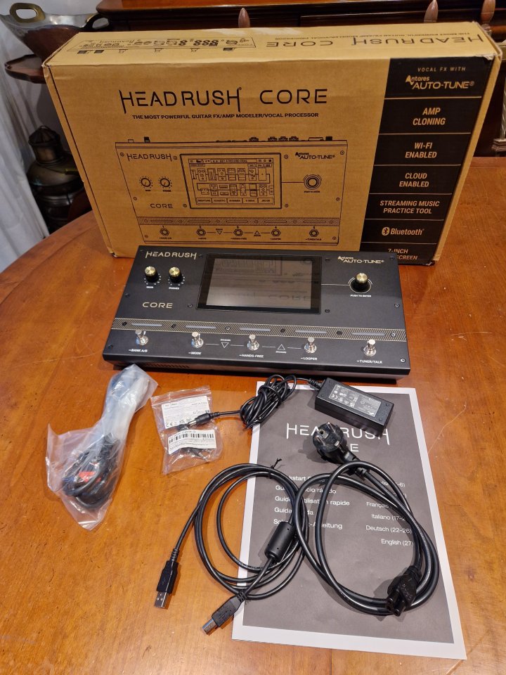 Headrush Core de segunda mano · Foto 1 de 8 · Bizkaia · 475 €