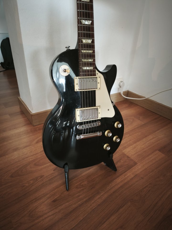 Gibson Les Paul Studio de segunda mano · Foto 1 de 6 · Barcelona · 900 €