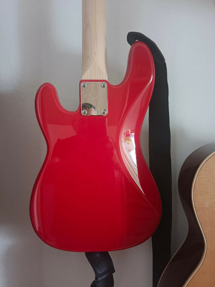 Squier Mini P Bass Dakota Red
