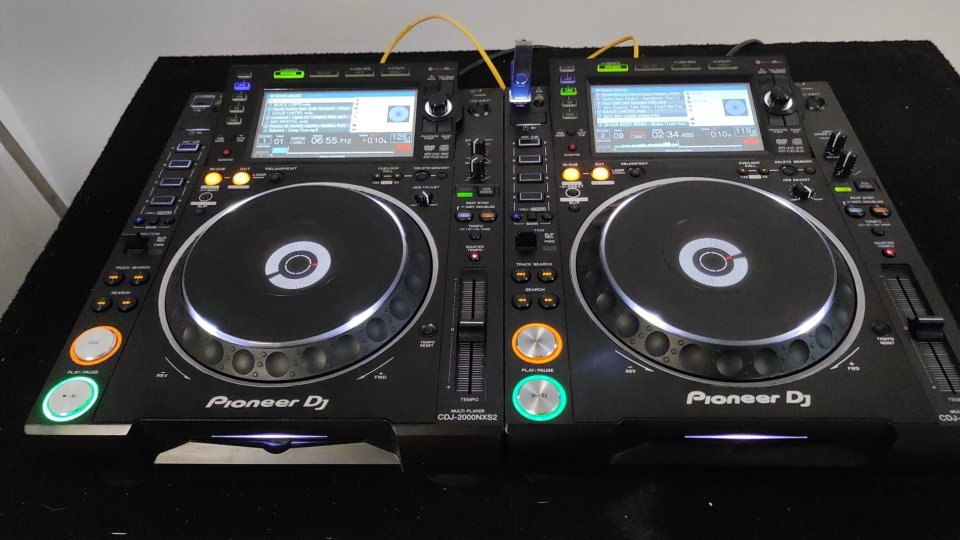 Pioneer CDJ 2000 NXS-2