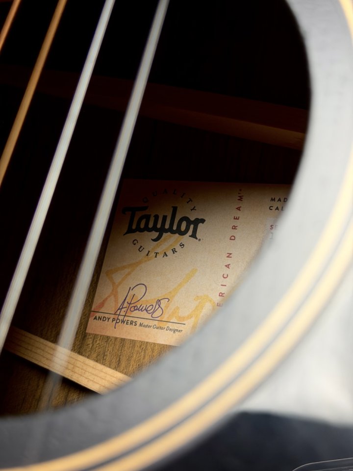 Taylor American Dream AD17 Black Top de segunda mano · Foto 4 de 9 · Madrid · 1100 €