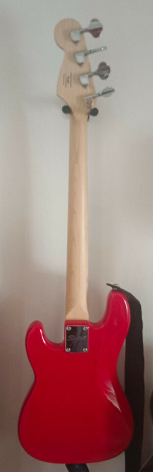 Squier Mini P Bass Dakota Red