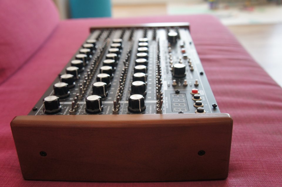 Secuenciador GRP R24