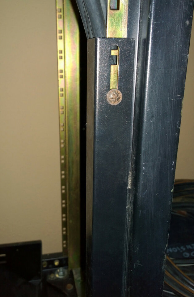 Guías para rack de 38cm a modo de bandeja