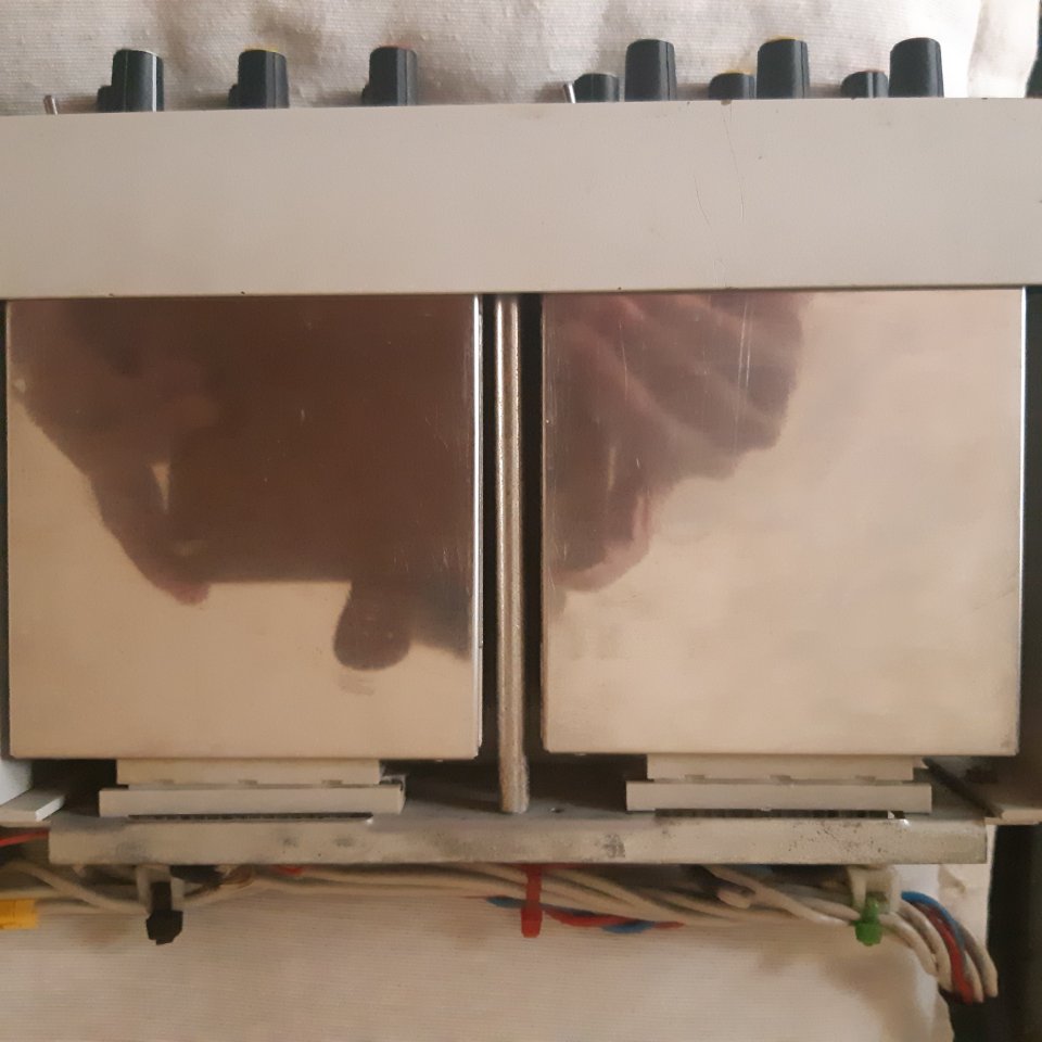 ANT/TELEFUNKEN 2x v676D MIC/LIN PRE 2x W695b MST EQ (PLUG&PLAY) de segunda mano · Foto 7 de 9 · Cádiz · 2200 €