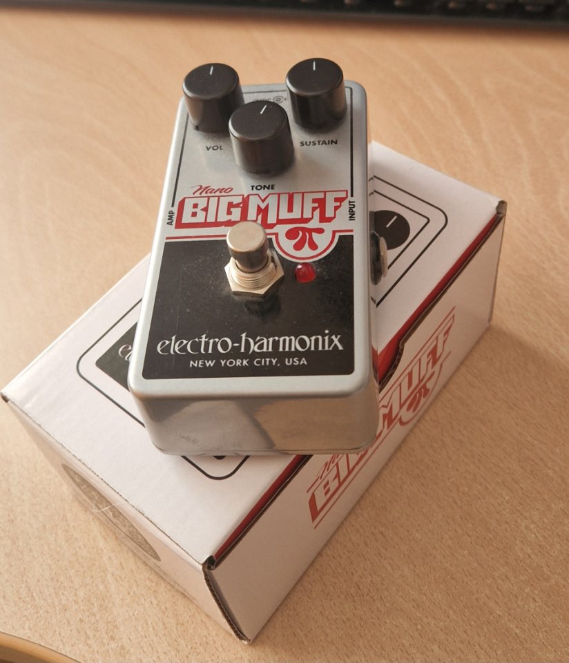EH Big Muff Nano de segunda mano · Valencia · 50 €