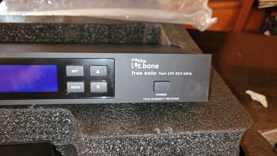 Sistema de Microfonia inalámbrica t.bone free 823Mzh de segunda mano · Foto 3 de 6 · Madrid · 315 €