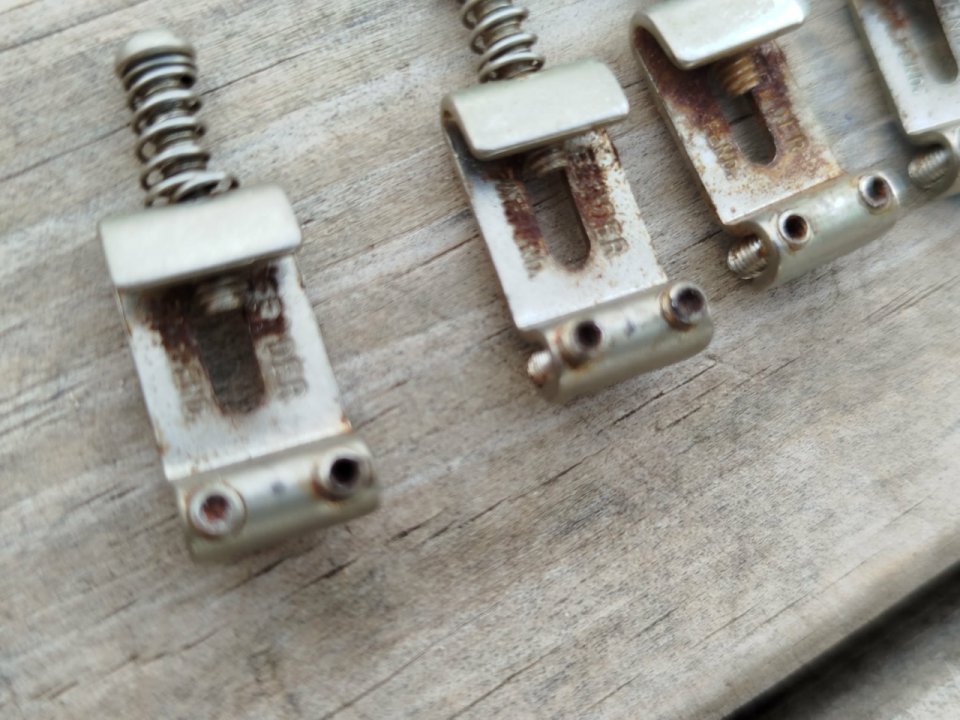 Fender Stratocaster "Patent Pending" selletas Aged Relic