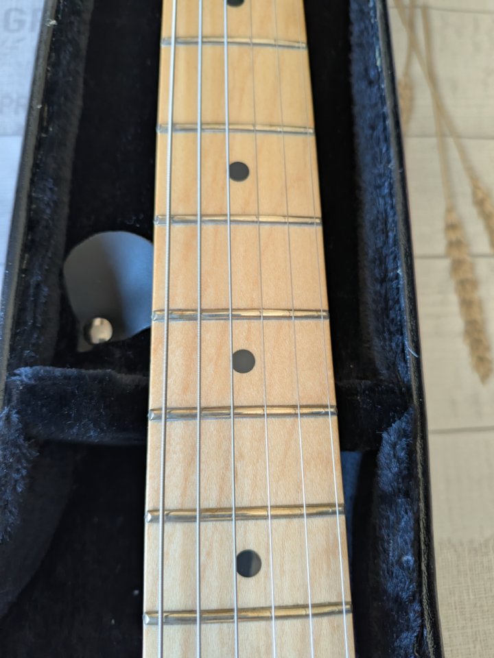 Fender Stratocaster impecable de segunda mano · Foto 4 de 9 · Alicante · 600 €
