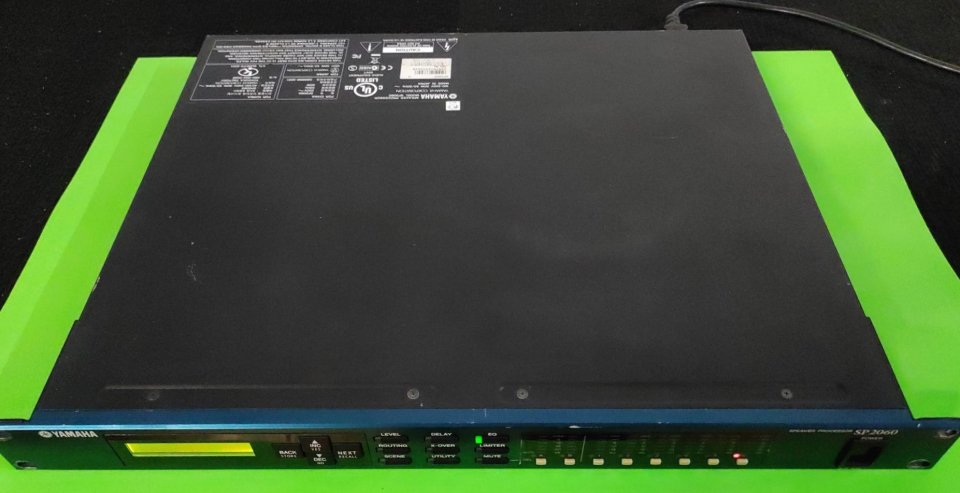 Procesador YAMAHA SP2060