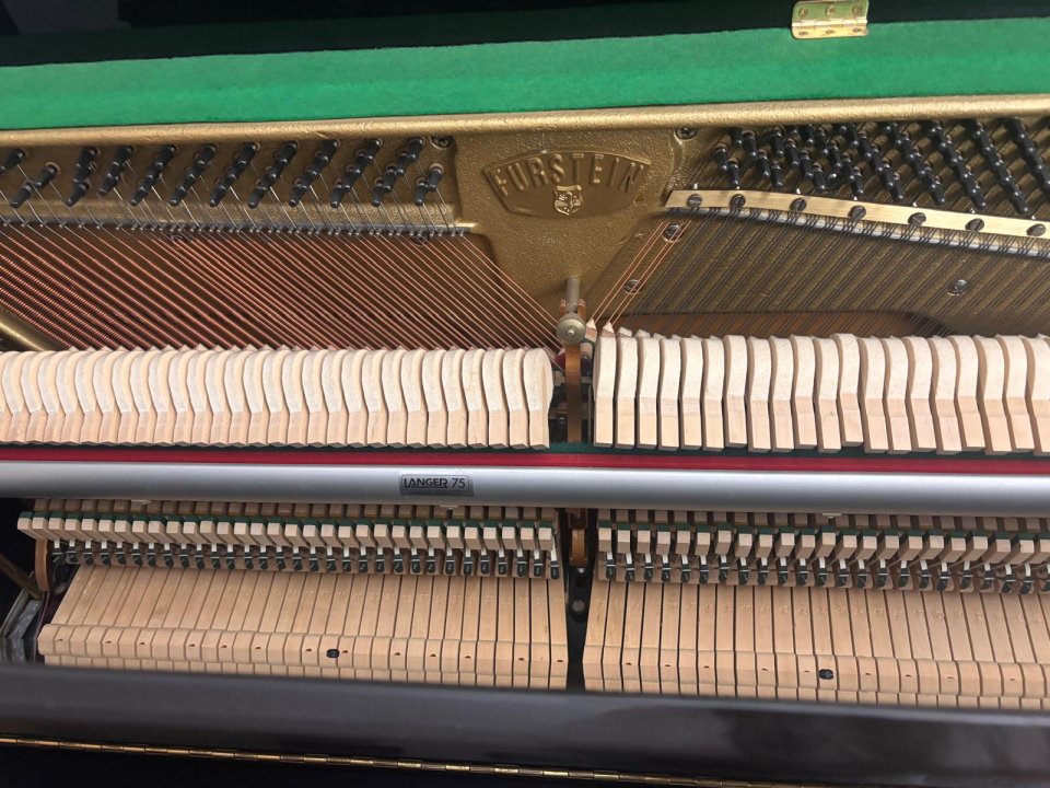 Piano Vertical Furstein TP 105 (Farfisa) con Sistema Silent "Night & Day" de segunda mano · Foto 6 de 7 · Madrid · 2500 €