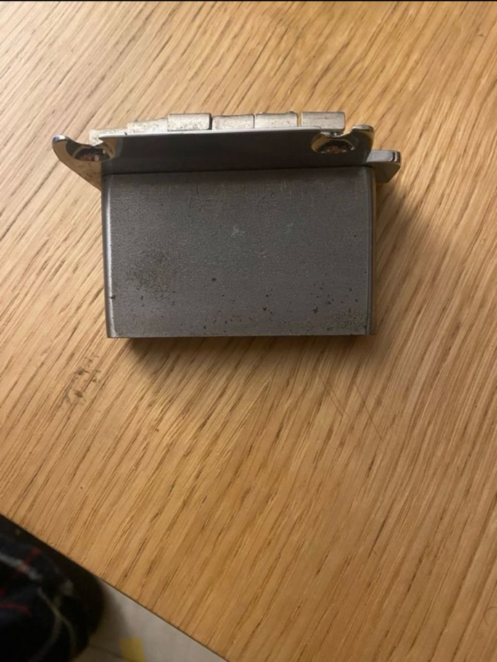 Tremolo american deluxe zurdo