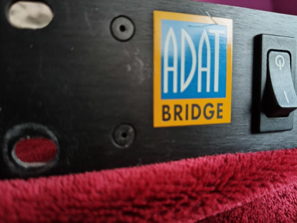 Digidesign ADAT Bridge de segunda mano · Foto 1 de 8 · Barcelona · 30 €