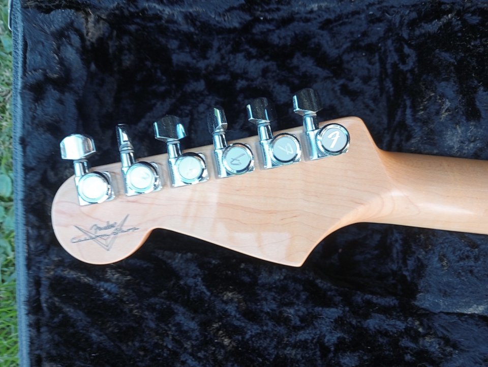 Fender Custom Shop Classic Stratocaster 2007 de segunda mano · Foto 6 de 10 · A Coruña · 3500 €