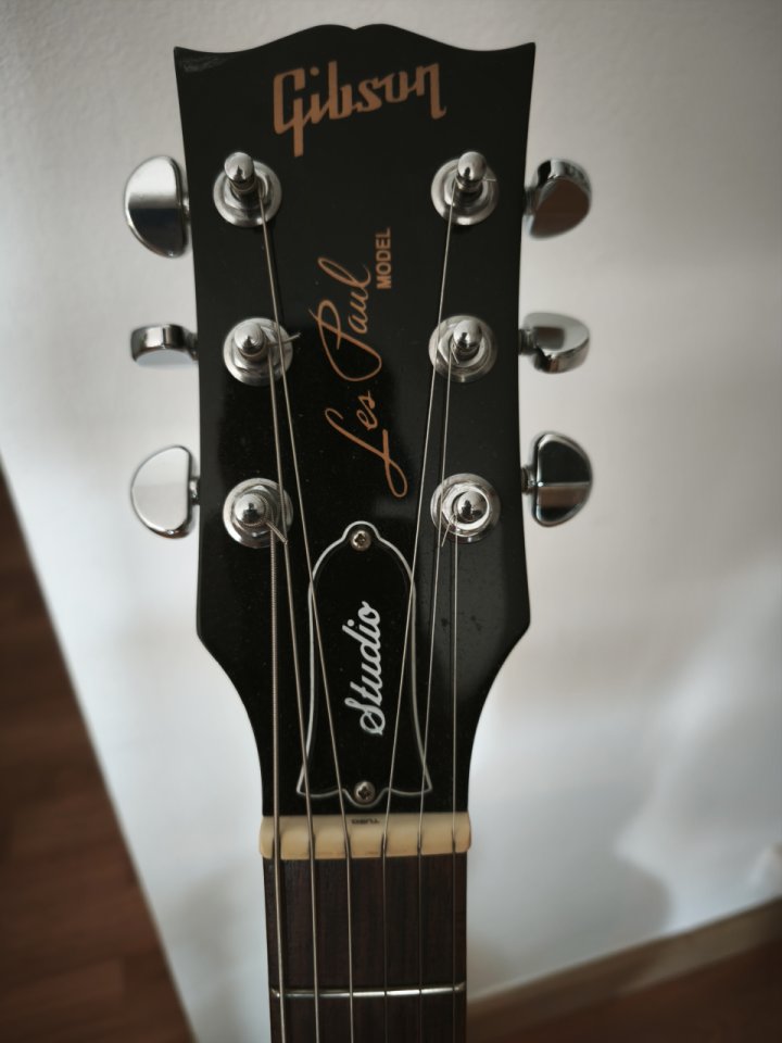 Gibson Les Paul Studio de segunda mano · Foto 2 de 6 · Barcelona · 900 €
