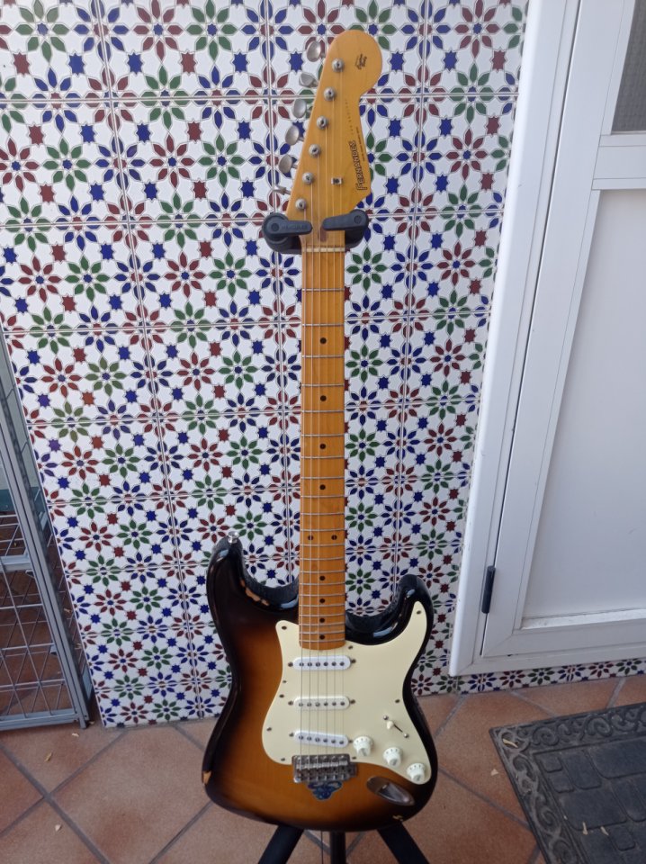 Fernandes 1984 'the Revival' + kinman de segunda mano · Foto 1 de 10 · Barcelona · 800 €