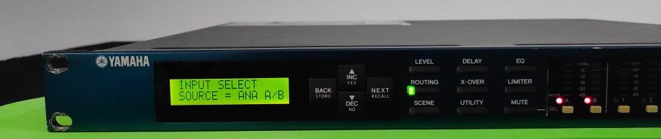 Procesador YAMAHA SP2060