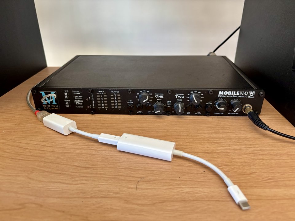 Metric Halo Mobile I/O ULN-2 (2d Expanded) de segunda mano · Foto 3 de 3 · Madrid · 750 €