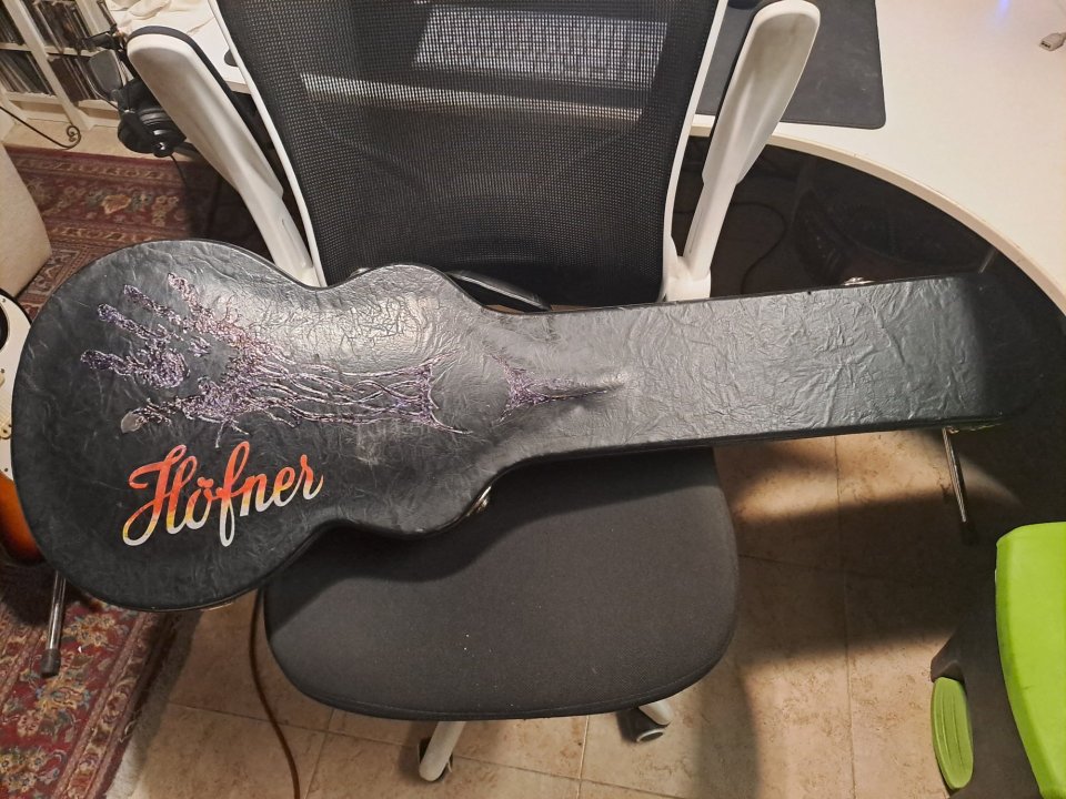 VENDO O CAMBIO Hofner Club Contemporary Series