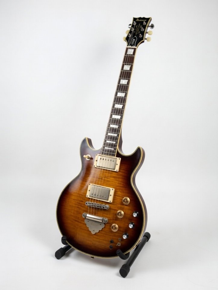 IBANEZ  artist AR500 años 80