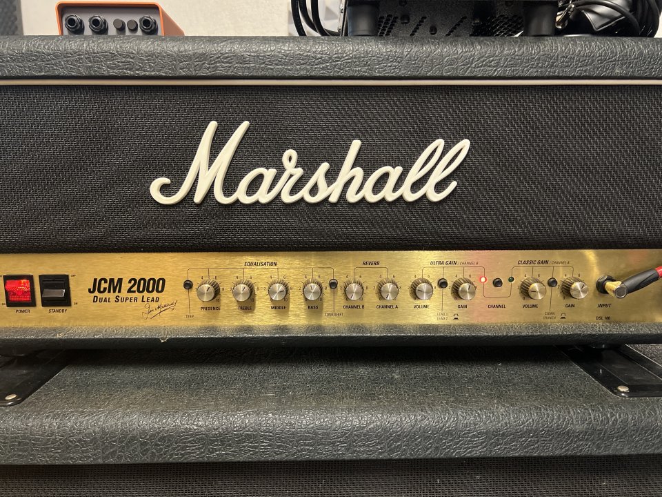 Marshall JCM2000 Dual Super Lead DSL 100 + 4x12 JCM 900 Celestion G12T-75