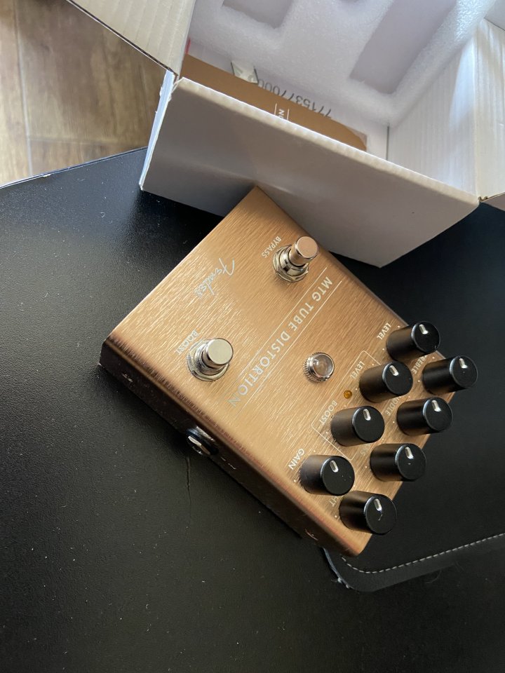 Fender mtg tube distorsion