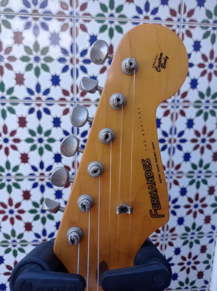 Fernandes 1984 'the Revival' + kinman de segunda mano · Foto 4 de 10 · Barcelona · 800 €