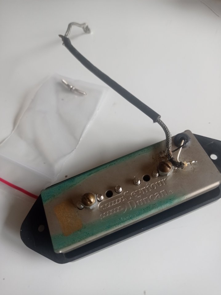 Seymour duncan hot p90