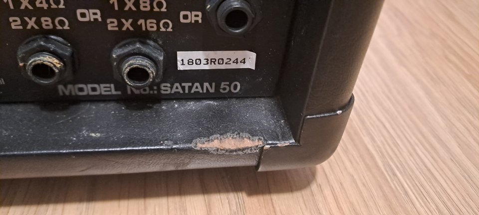 Amplificador Randall Satan 50