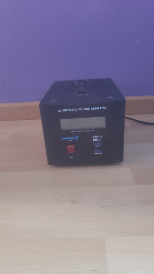 Estabilizador de tensión Work ESD-2k de segunda mano · Foto 1 de 2 · Tarragona · 90 €