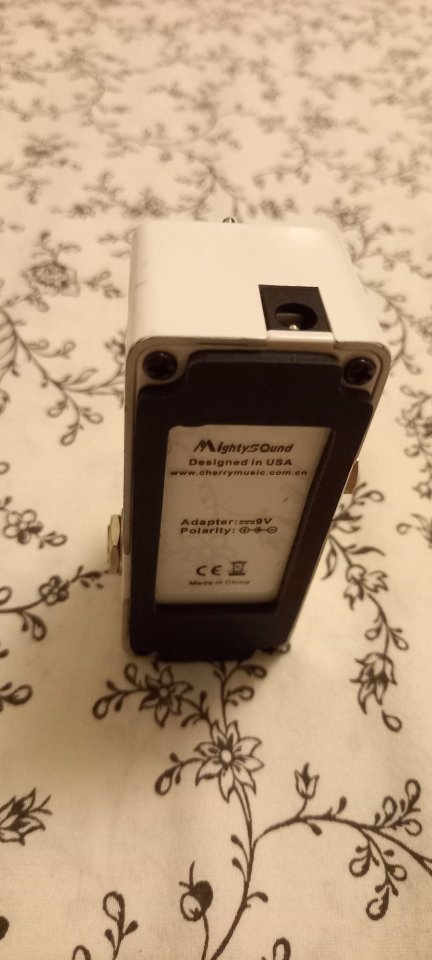 Pedal Distortion Mighty Sound M1 de segunda mano · Foto 4 de 4 · Zaragoza · 24 €