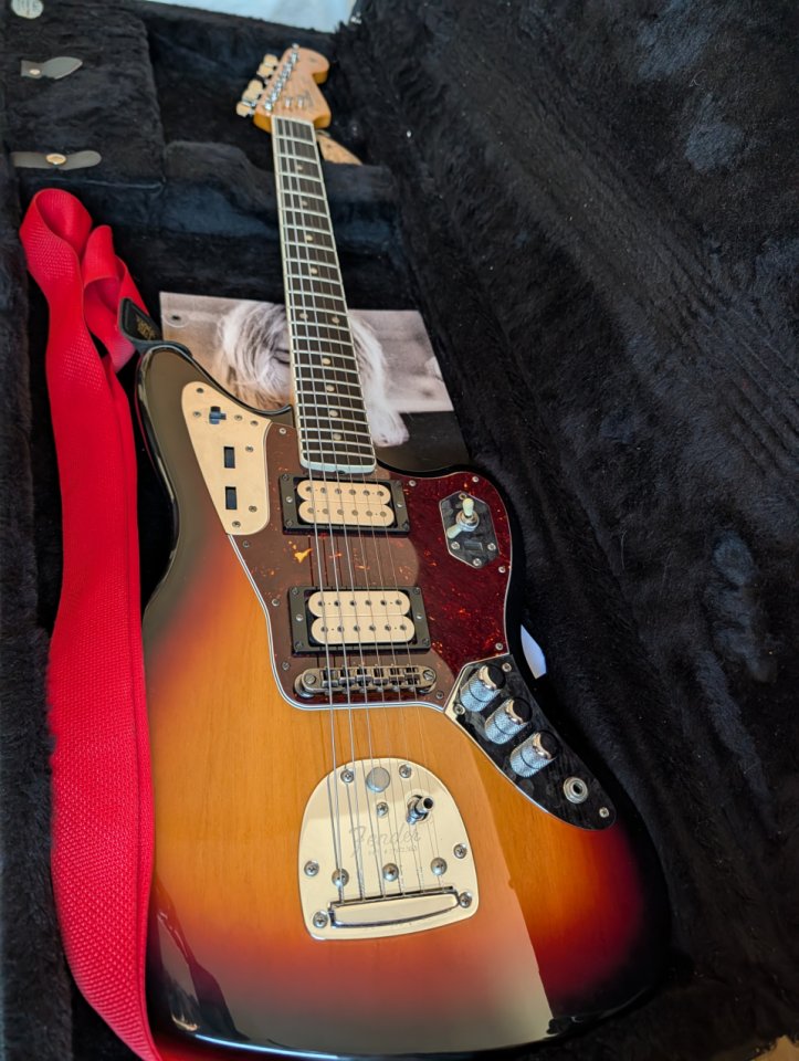 Fender Jaguar Kurt Cobain Signature de segunda mano · Foto 1 de 8 · Barcelona · 1300 €
