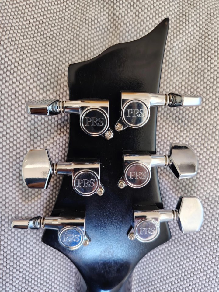 Guitarra electrica Elg. de segunda mano · Foto 8 de 10 · Madrid · 350 €