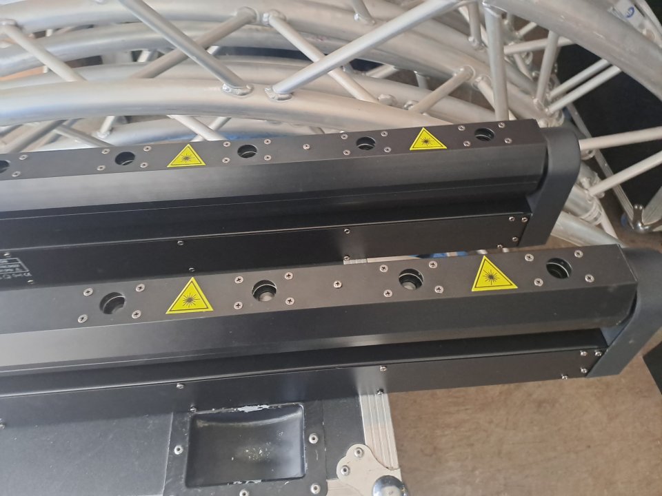 Lote De Dos Barras Laser Roja + Repuestos