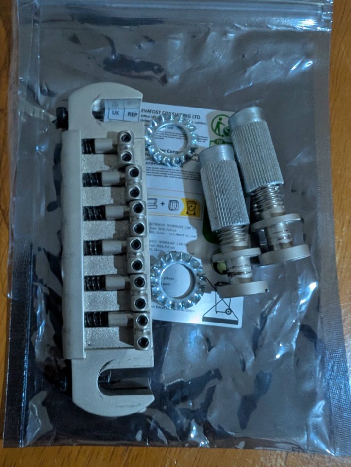 Vendo o Cambio puente original YAMAHA REVSTAR RS620 de segunda mano · Foto 1 de 4 · Madrid · 30 €