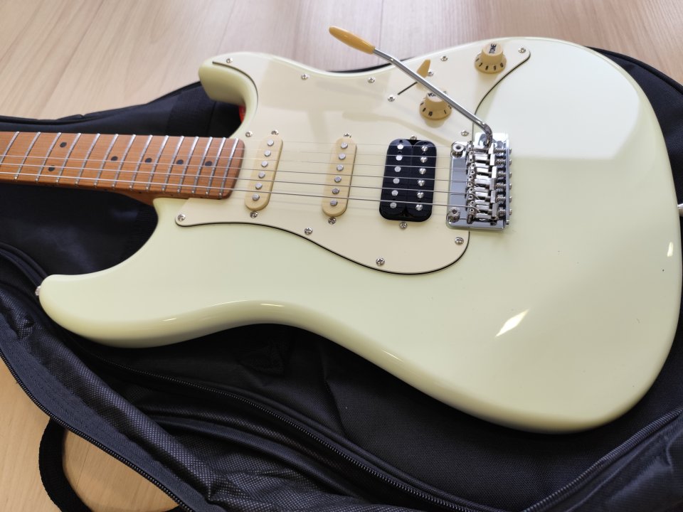 Jet JS400 Olympic White HSS