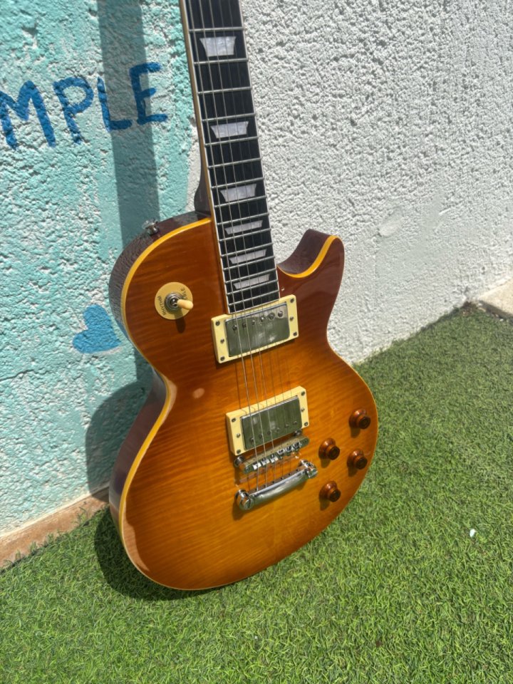Gibson les Paul 59’s burst relic de segunda mano · Foto 3 de 9 · Sevilla · 650 €
