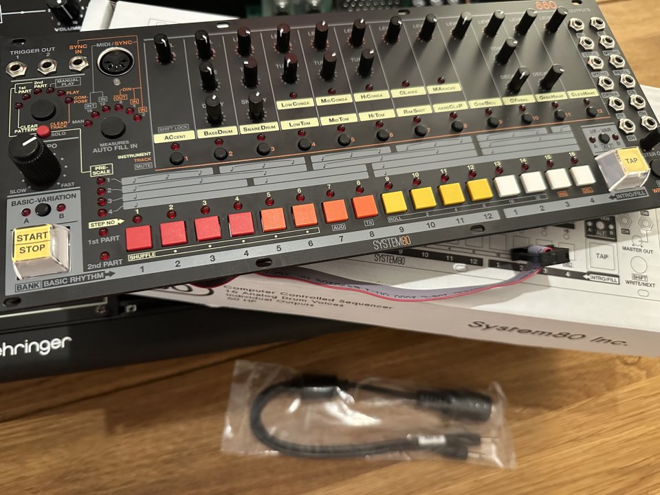 System80 880 - Clon Roland TR-808 para Eurorack - NUEVO de segunda mano · Foto 3 de 3 · Madrid · 880 €