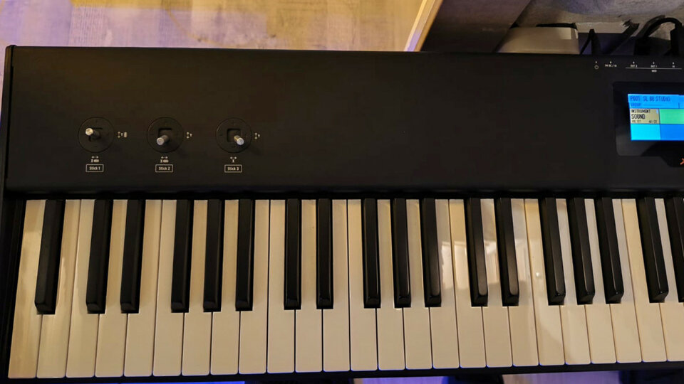 Vendo teclado Studiologic SL88 Studio