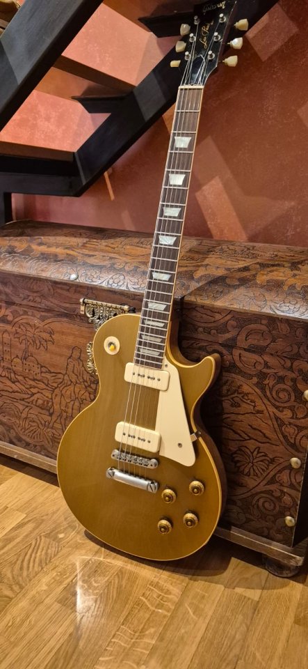 Gibson r6 pre historic del 91 de segunda mano · Foto 1 de 6 · Sevilla