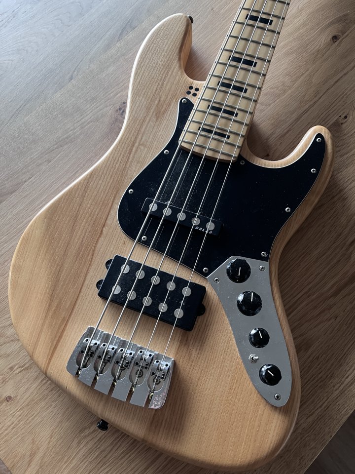 Bajo SANDBERG CALIFORNIA TM5 de segunda mano · Foto 1 de 8 · Barcelona · 1250 €